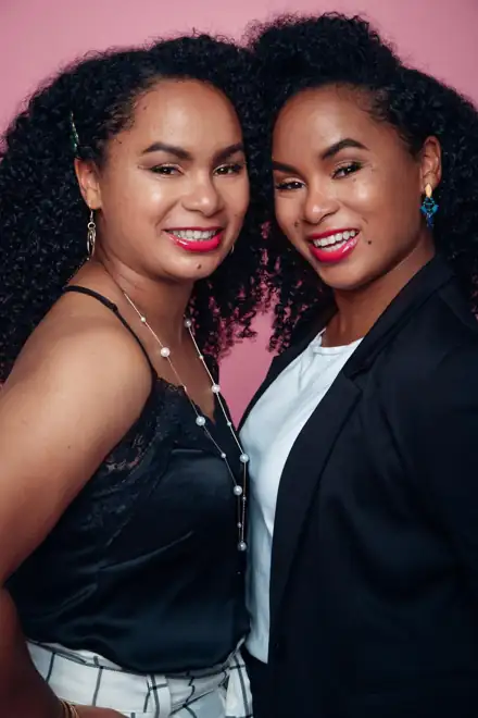 Chanaz and Chanyn, the twin founders of Coileen